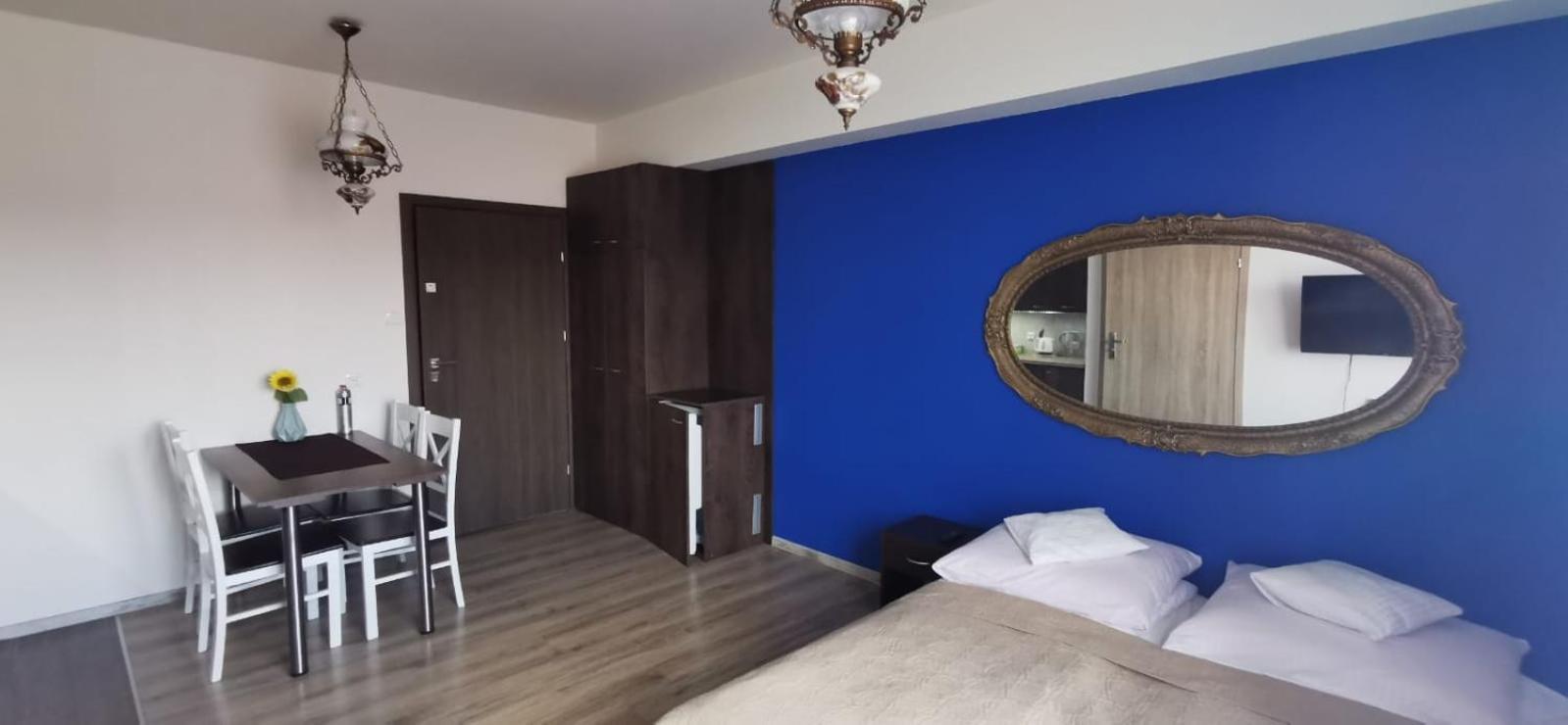 ウェバ Dolphin House Bed & Breakfast エクステリア 写真